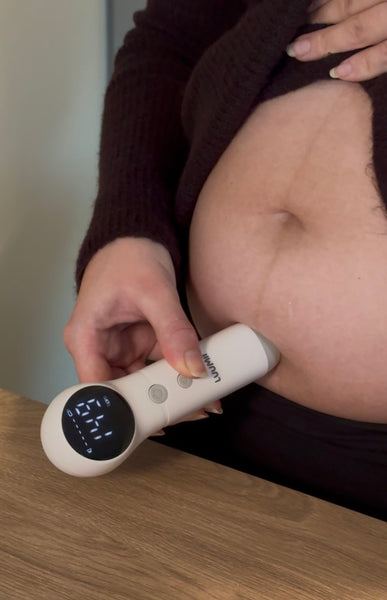 Luumii doppler brukt på gravid mage for å lytte til fosterlyd